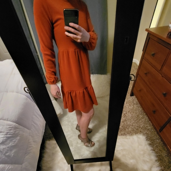 Cute Fall Dress - Picture 3 of 5